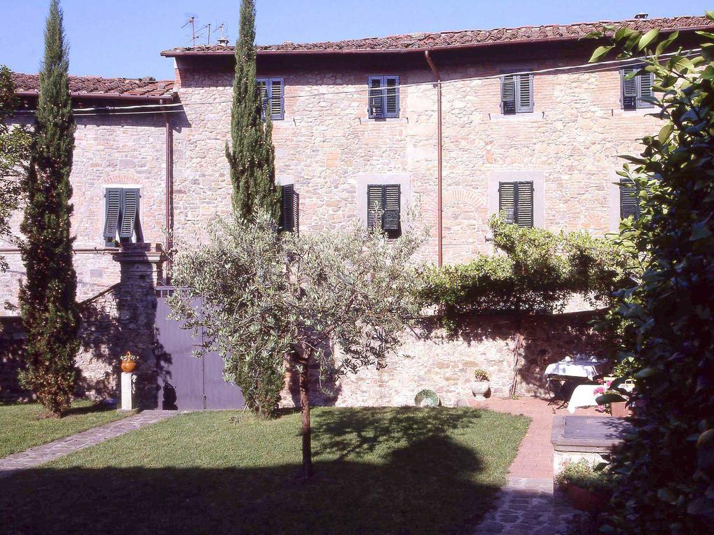 Antica Casa "Le Rondini" Bed & Breakfast Borgo a Buggiano Exterior photo