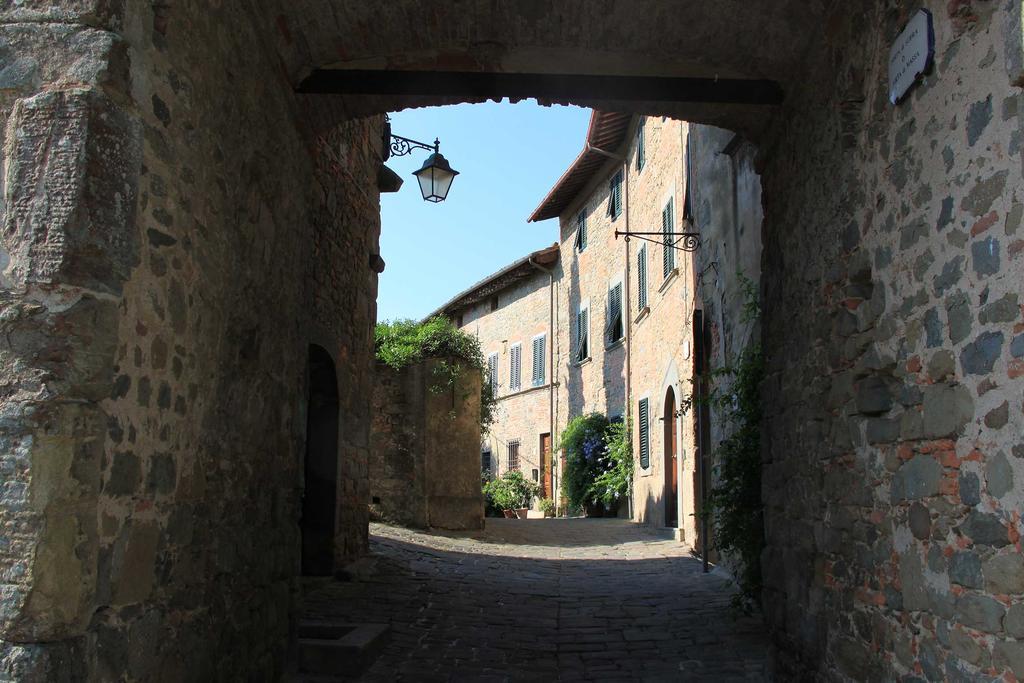 Antica Casa "Le Rondini" Bed & Breakfast Borgo a Buggiano Exterior photo