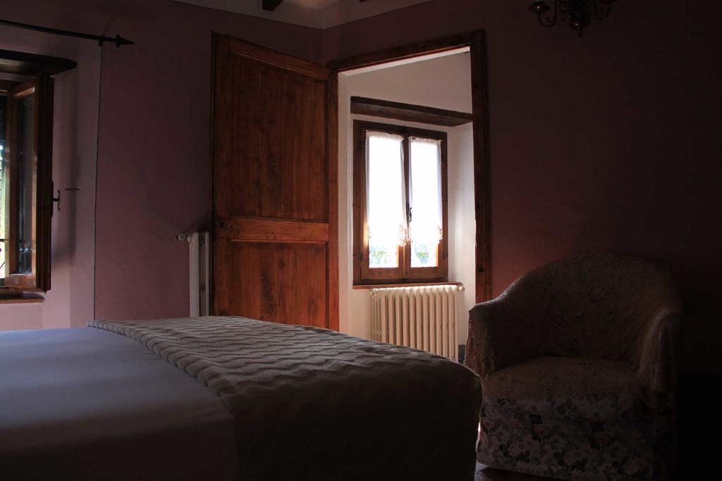 Antica Casa "Le Rondini" Bed & Breakfast Borgo a Buggiano Exterior photo