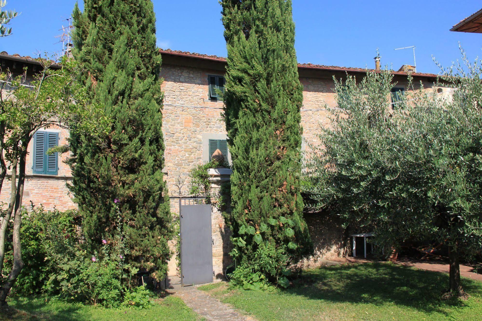 Antica Casa "Le Rondini" Bed & Breakfast Borgo a Buggiano Exterior photo